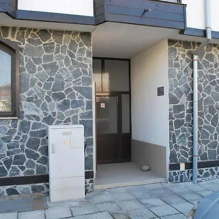 Daire Bordo Self Catering