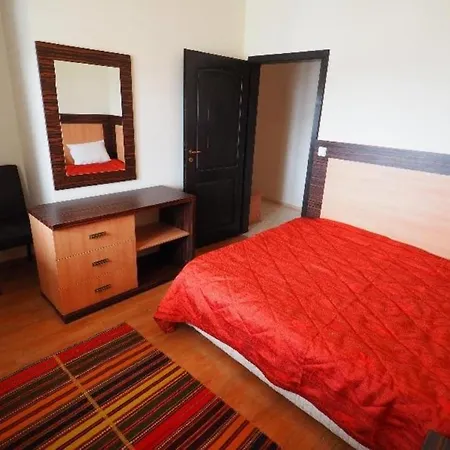 Daire Bordo Self Catering